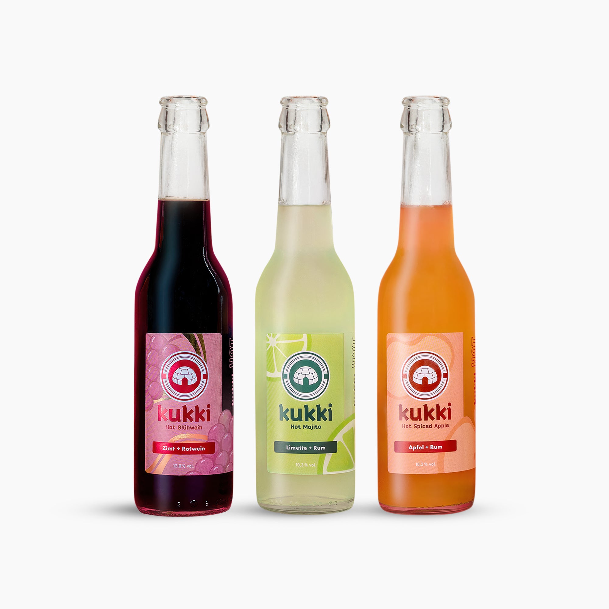 Drei kukki Cocktail Glasflaschen: Hot Glühwein, Hot Mojito und Hot Spiced Apple.