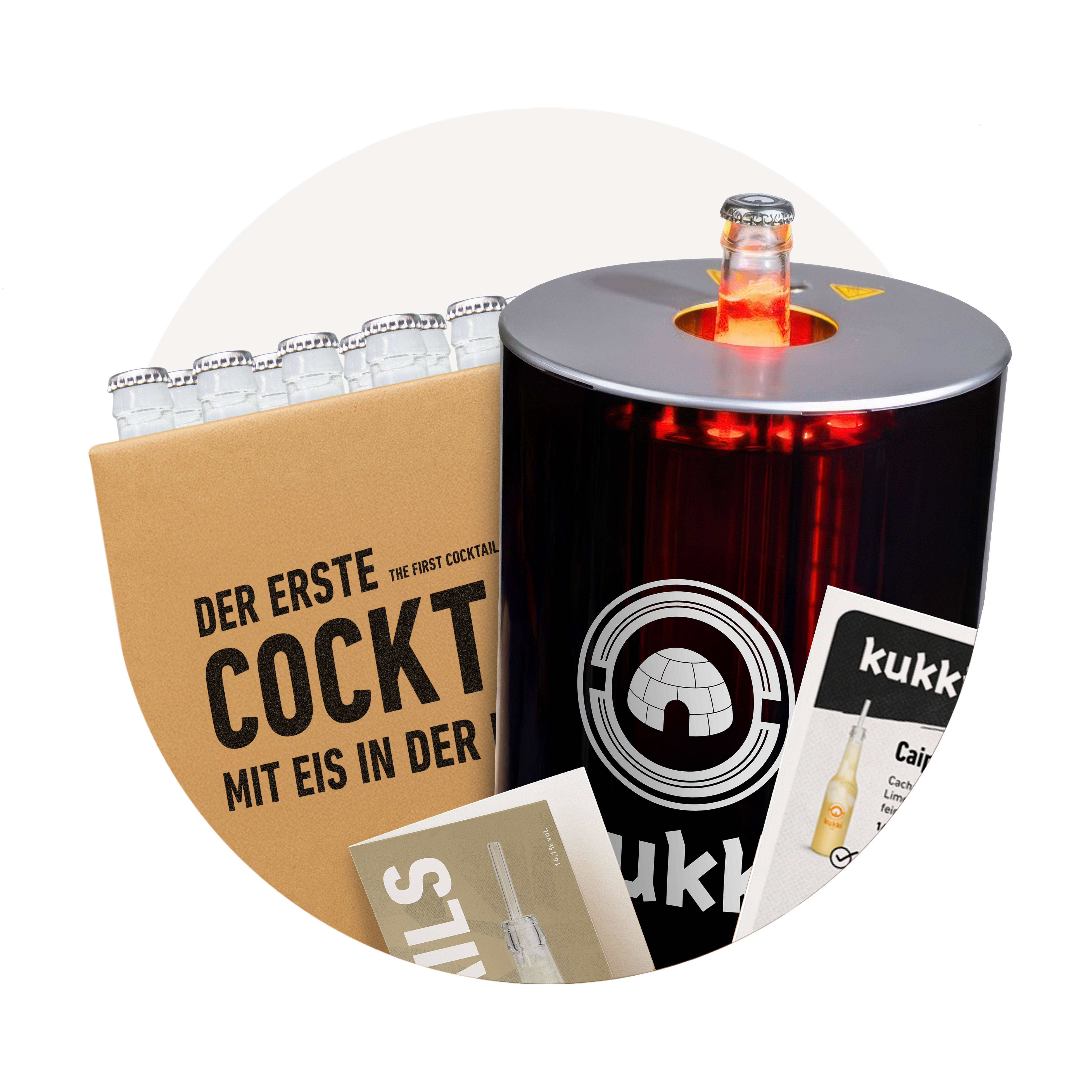 Schwarzer Zylinderbehälter mit leuchtender Flasche und iglu-Logo neben Sixpack-Karton mit kukki Cocktail Glasflaschen.